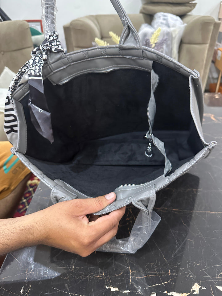 CHRISTIAN DIOR BAG FULL LENGTH