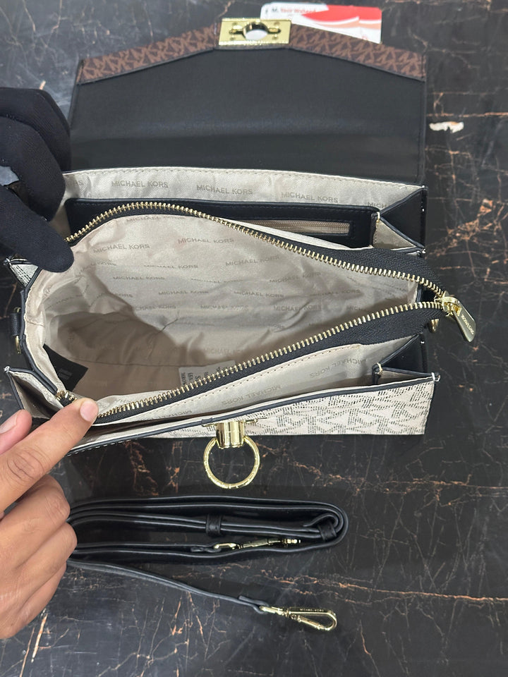 MICHAEL KORS SHOULDER BAG