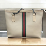 GUCCI FULL LENGTH HAND BAG